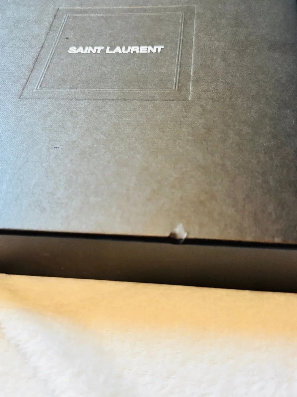 Saint Laurent authentic saint